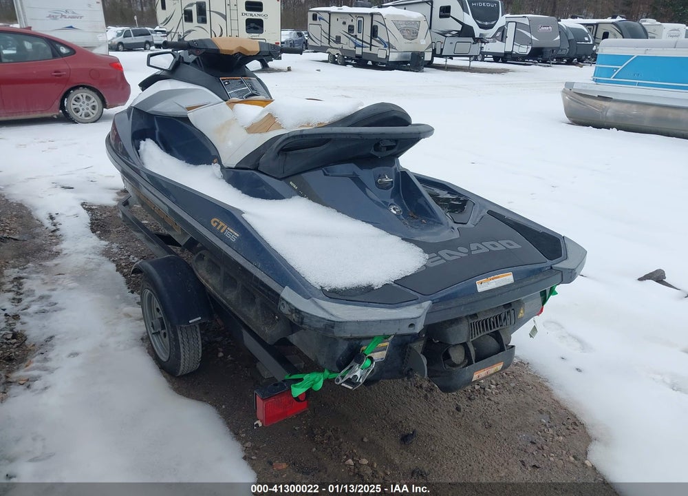 2012 SEADOO JETSKI VIN: YDU21681C111