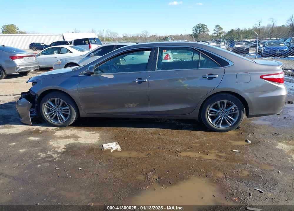 2017 TOYOTA CAMRY SE VIN: 4T1BF1FK7HU430520
