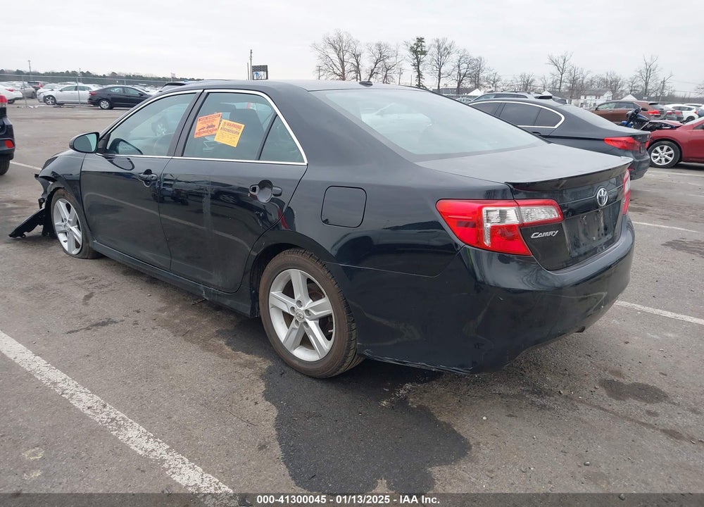 2013 TOYOTA CAMRY SE VIN: 4T1BF1FK3DU717119