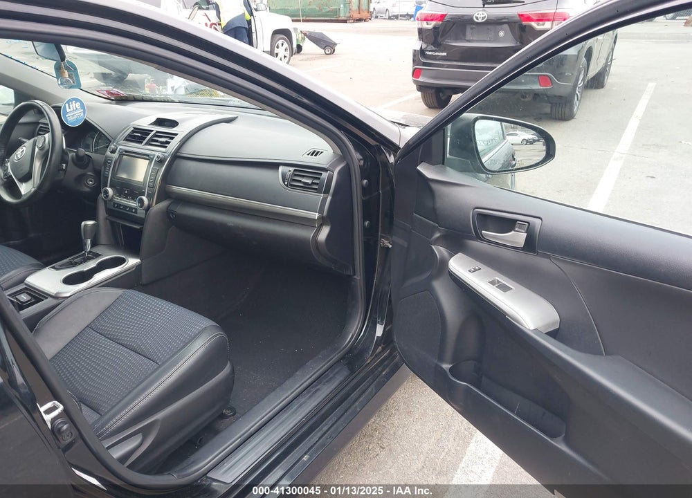 2013 TOYOTA CAMRY SE VIN: 4T1BF1FK3DU717119