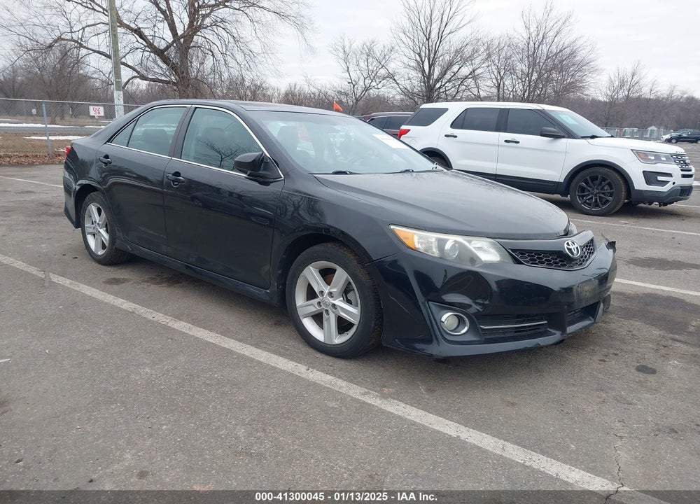 2013 TOYOTA CAMRY SE VIN: 4T1BF1FK3DU717119