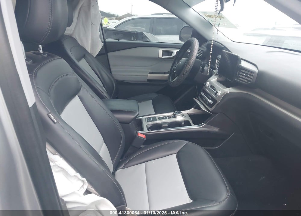 2022 FORD EXPLORER XLT VIN: 1FMSK7DH8NGA35150