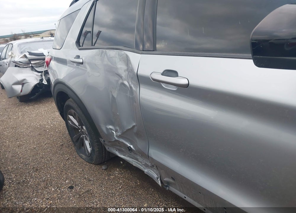 2022 FORD EXPLORER XLT VIN: 1FMSK7DH8NGA35150