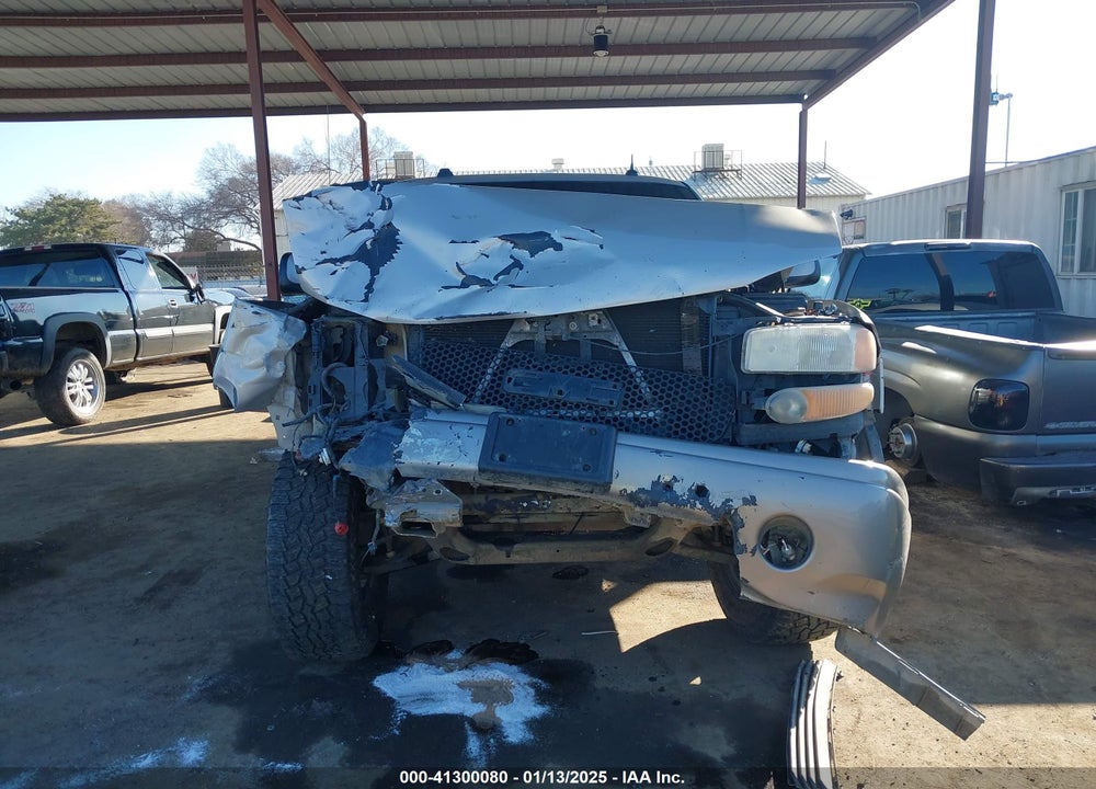 2004 GMC YUKON SLT VIN: 1GKEC13Z44R192235