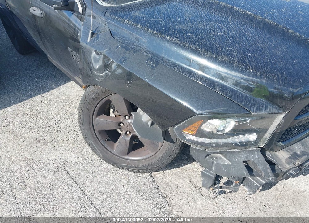 2015 RAM 1500 VIN: 1C6RR6KT3FS629182