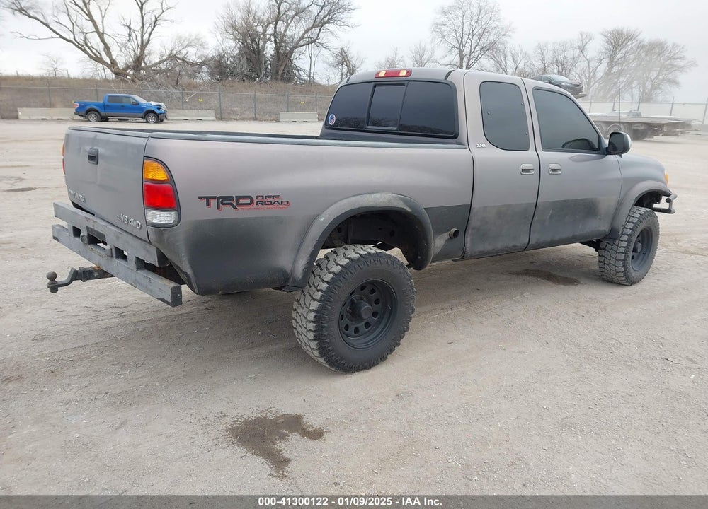 2002 TOYOTA TUNDRA SR5 V8 VIN: 5TBBT44172S298338