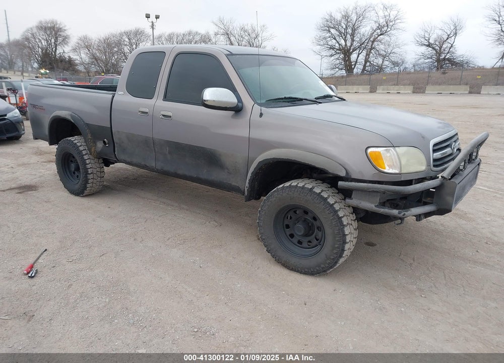 2002 TOYOTA TUNDRA SR5 V8 VIN: 5TBBT44172S298338