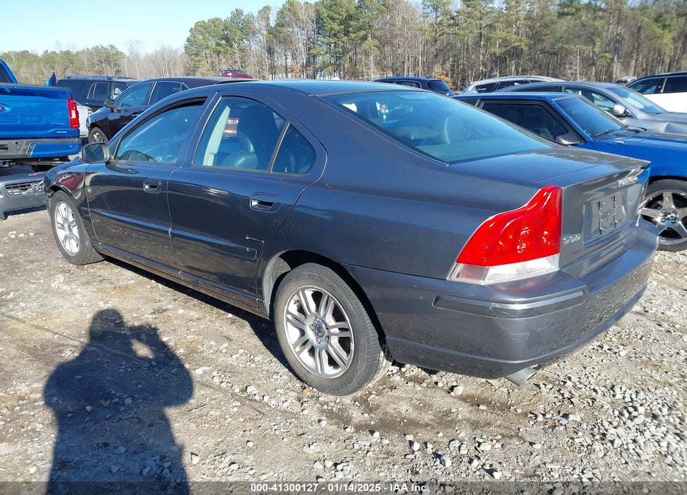 2007 VOLVO S60 2.5T VIN: YV1RH592972634420