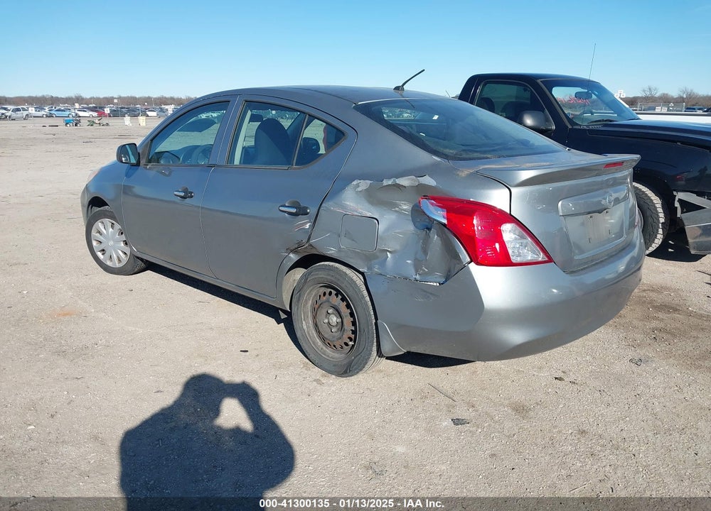 2013 NISSAN VERSA VIN: 3N1CN7AP8DL833060