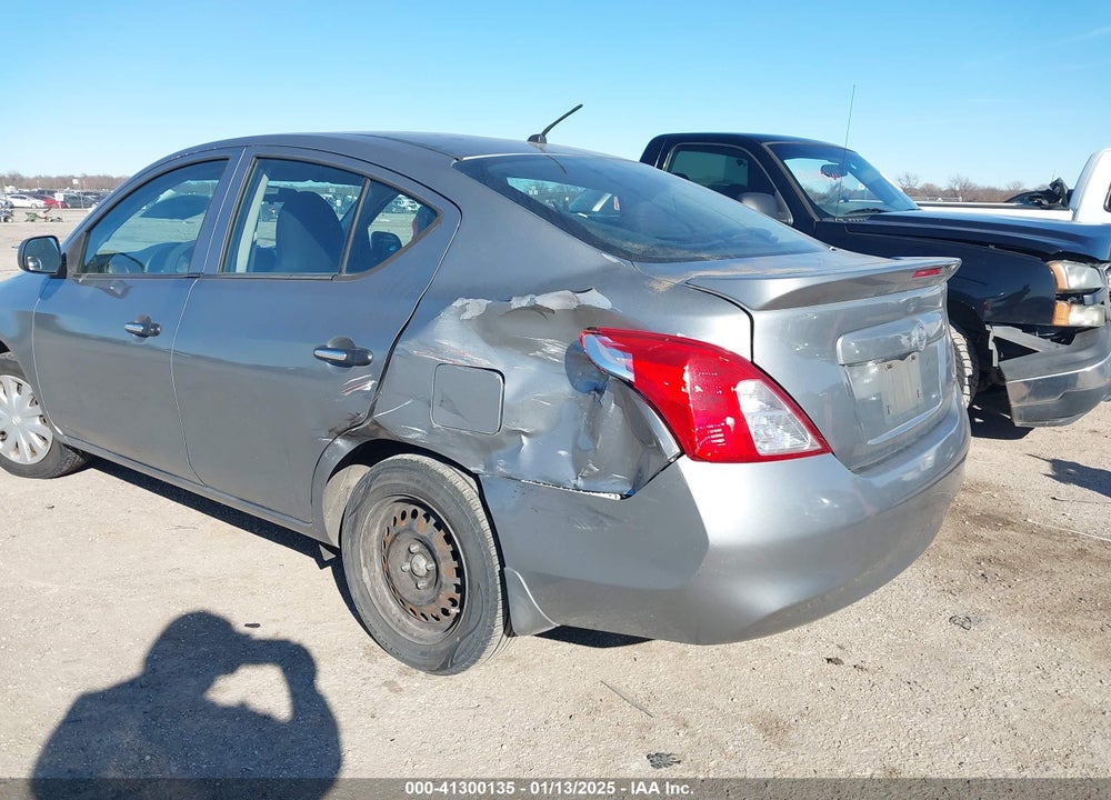 2013 NISSAN VERSA VIN: 3N1CN7AP8DL833060
