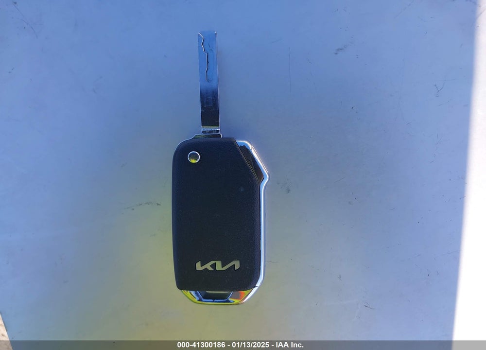 2023 KIA FORTE LXS VIN: 3KPF24AD2PE622744