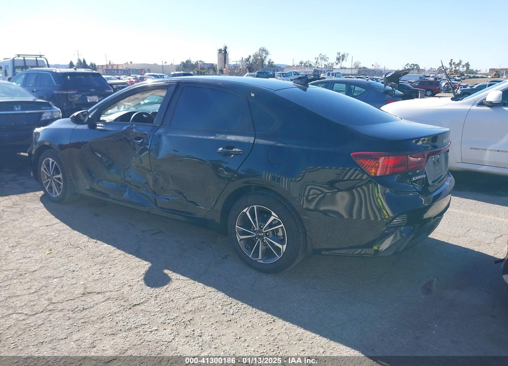 2023 KIA FORTE LXS VIN: 3KPF24AD2PE622744