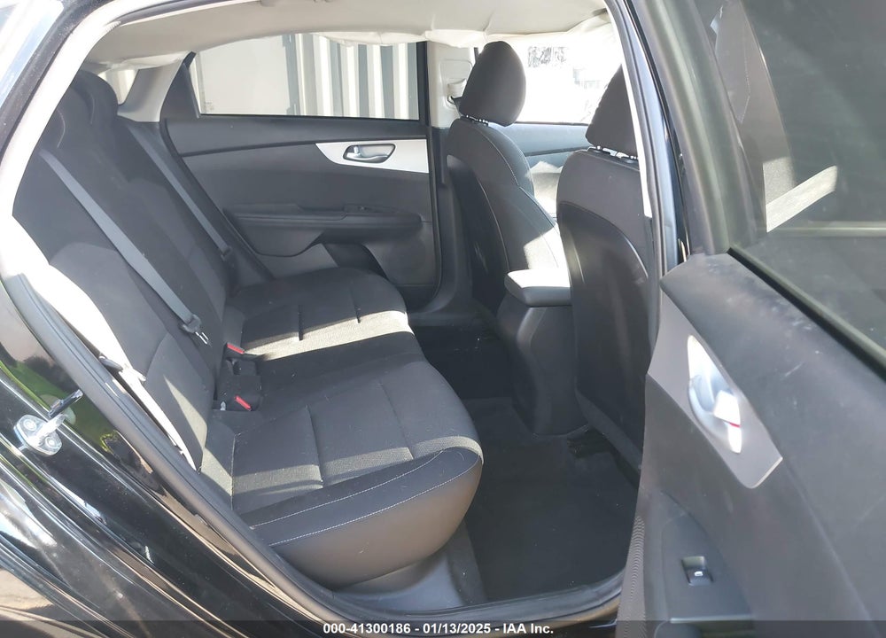 2023 KIA FORTE LXS VIN: 3KPF24AD2PE622744