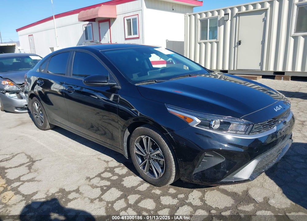 2023 KIA FORTE LXS VIN: 3KPF24AD2PE622744