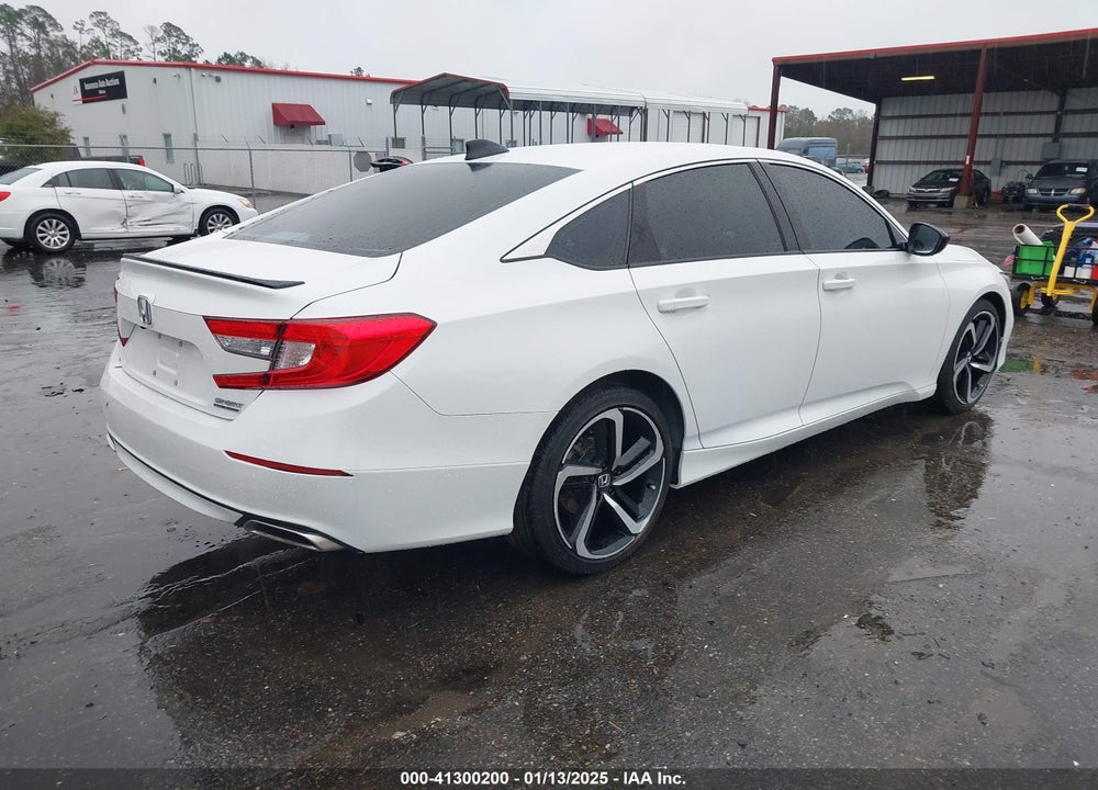 2022 HONDA ACCORD VIN: 1HGCV1F43NA055558