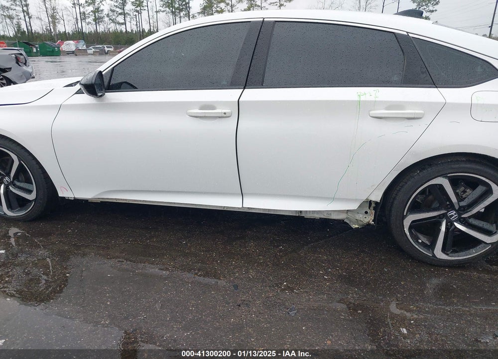 2022 HONDA ACCORD VIN: 1HGCV1F43NA055558