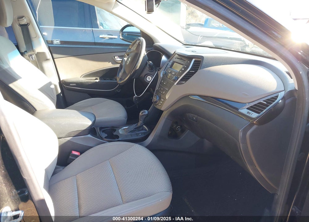 2013 HYUNDAI SANTA FE GLS VIN: KM8SMDHF8DU010055