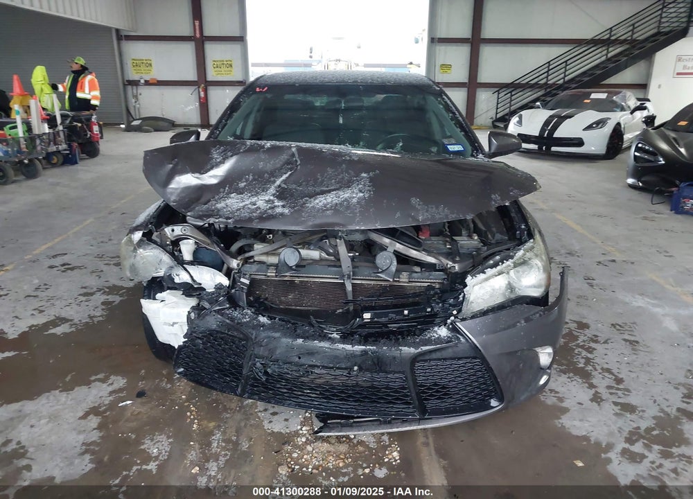 2017 TOYOTA CAMRY VIN: 4T1BF1FK2HU307210
