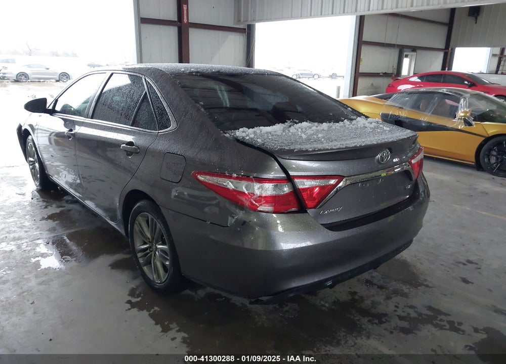 2017 TOYOTA CAMRY VIN: 4T1BF1FK2HU307210