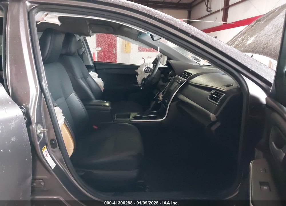 2017 TOYOTA CAMRY VIN: 4T1BF1FK2HU307210
