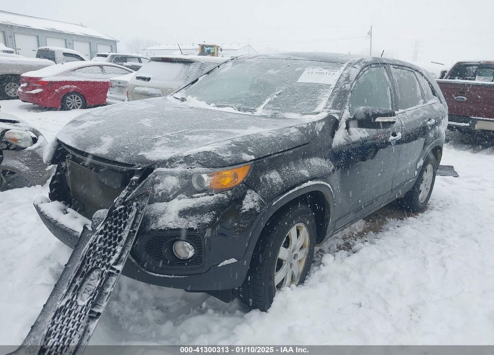 2013 KIA SORENTO VIN: 5XYKT3A11DG401159