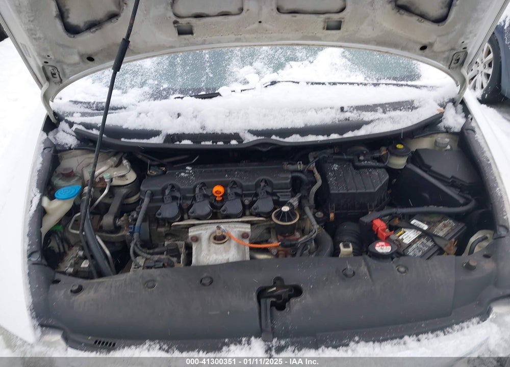 2009 HONDA CIVIC VIN: 1HGFA15329L014673