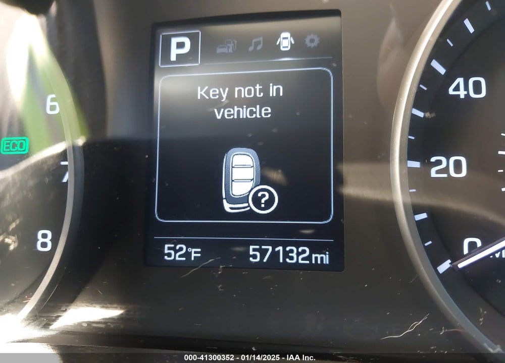 2018 HYUNDAI ELANTRA VIN: 5NPD84LF5JH341223