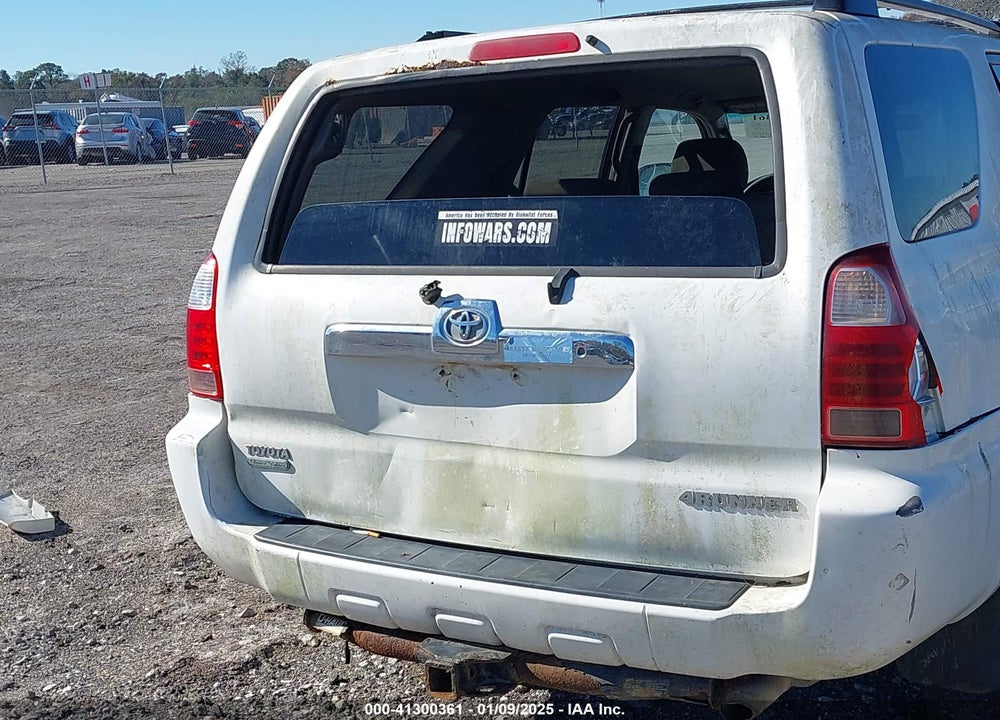 2008 TOYOTA 4RUNNER SR5 V6 VIN: JTEBU14R58K031445
