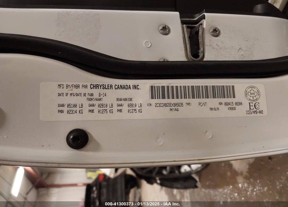 2014 CHRYSLER 300 VIN: 2C3CCABG5EH305635