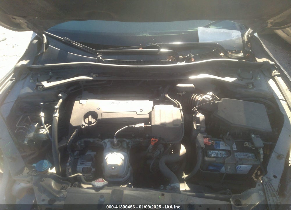 2015 HONDA ACCORD VIN: 1HGCR2F87FA103058