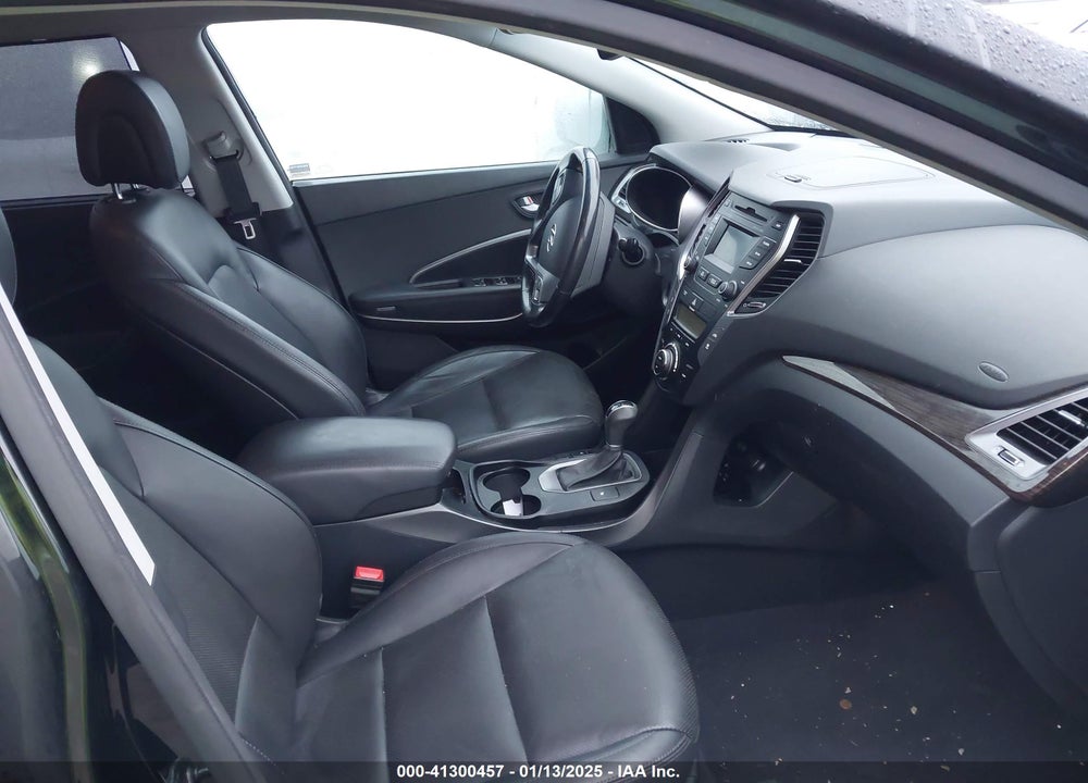 2016 HYUNDAI SANTA FE SE VIN: KM8SNDHF0GU158086