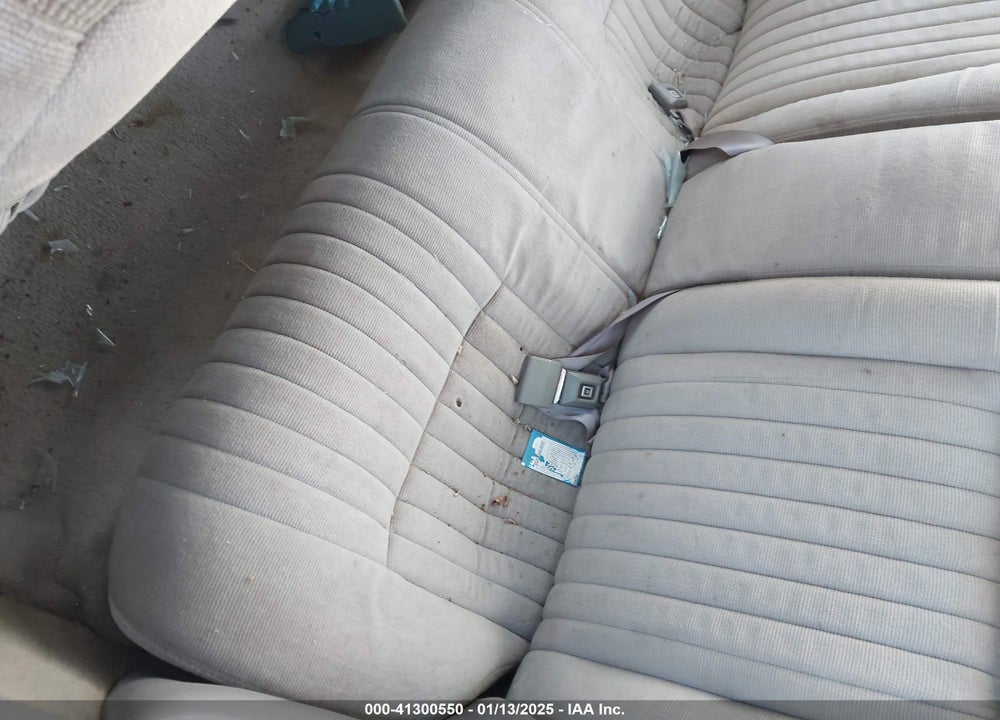 1993 PONTIAC GRAND PRIX SE VIN: 1G2WJ14TXPF216290