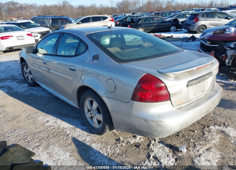 2007 PONTIAC GRAND PRIX VIN: 2G2WP552671189494