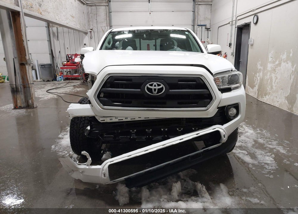 2017 TOYOTA TACOMA SR5 V6 VIN: 5TFRZ5CN3HX042392