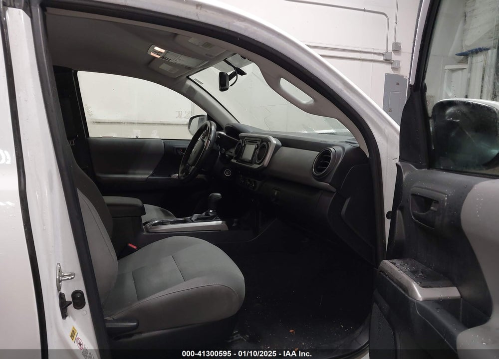 2017 TOYOTA TACOMA SR5 V6 VIN: 5TFRZ5CN3HX042392