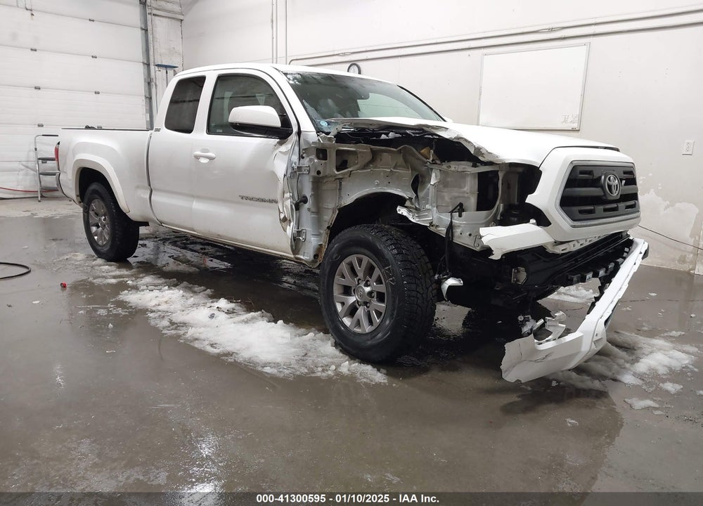 2017 TOYOTA TACOMA SR5 V6 VIN: 5TFRZ5CN3HX042392