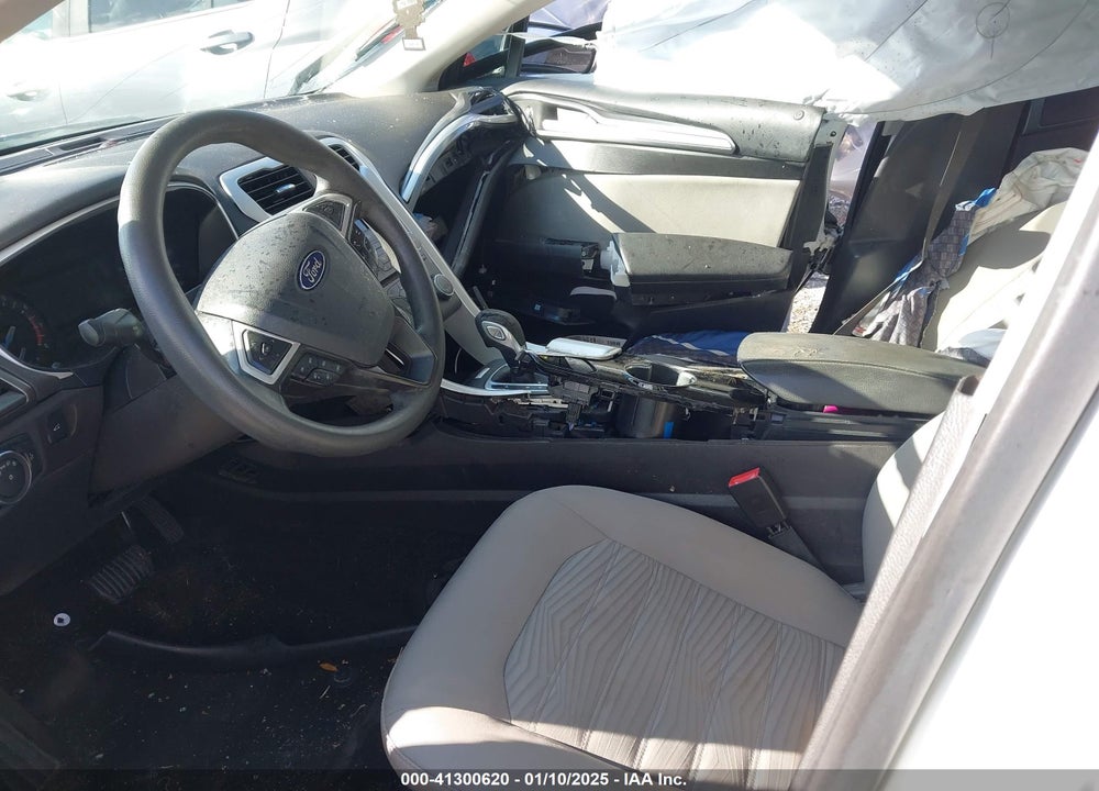 2016 FORD FUSION VIN: 1FA6P0G73G5111850