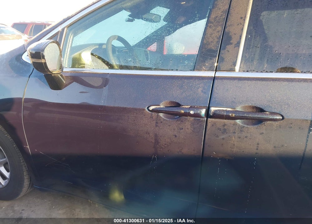 2025 CHRYSLER PACIFICA SELECT VIN: 2C4RC1BG0SR518889