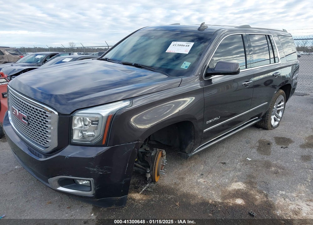2017 GMC YUKON DENALI VIN: 1GKS1CKJ0HR153941