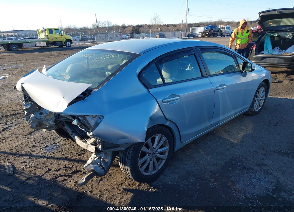 2012 HONDA CIVIC VIN: 2HGFB2F88CH525709