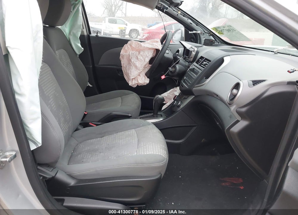 2014 CHEVROLET SONIC LS AUTO VIN: 1G1JA5SH0E4143508