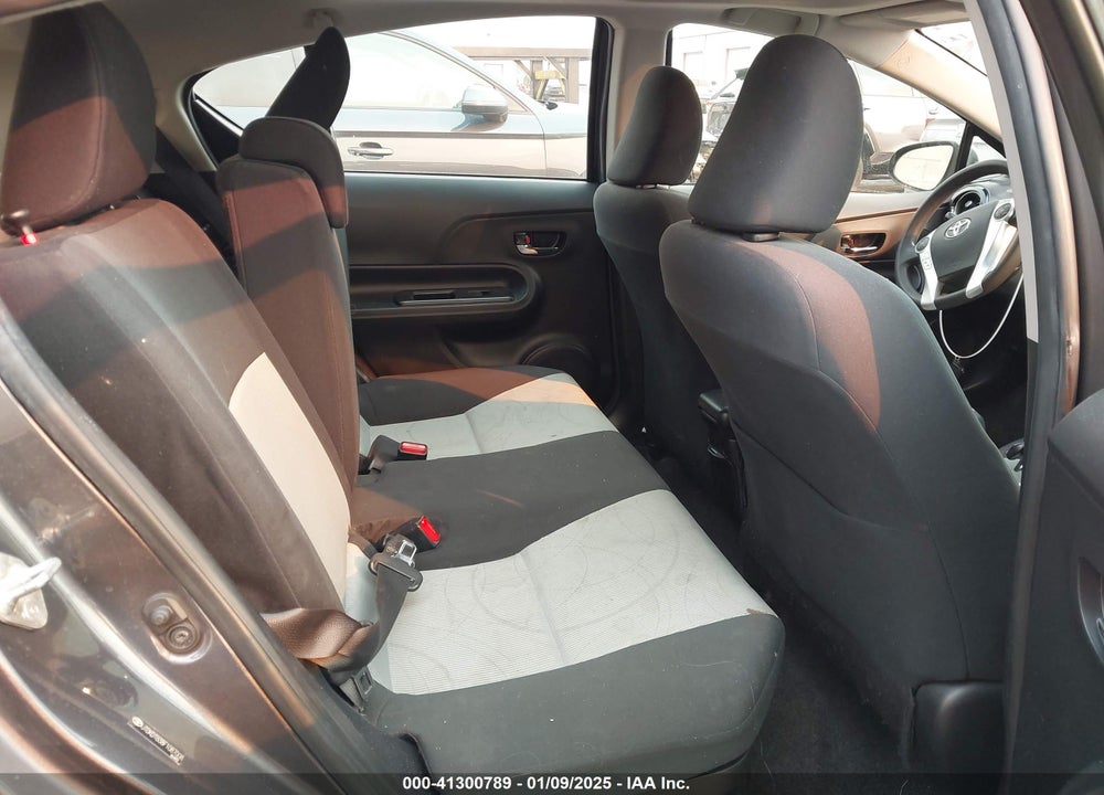 2015 TOYOTA PRIUS C THREE VIN: JTDKDTB38F1087008
