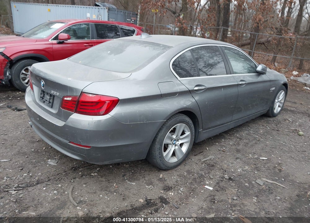 2013 BMW 528I VIN: WBAXH5C58DD107160