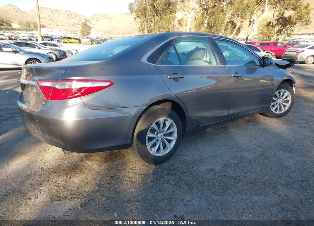 2017 TOYOTA CAMRY LE VIN: 4T1BF1FKXHU781308