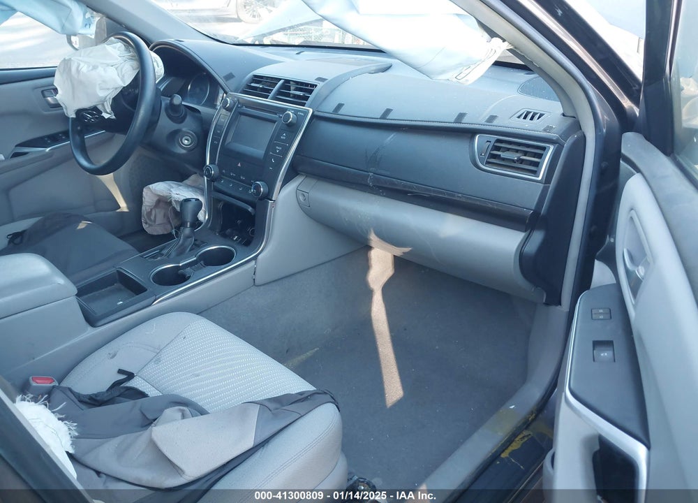 2017 TOYOTA CAMRY LE VIN: 4T1BF1FKXHU781308