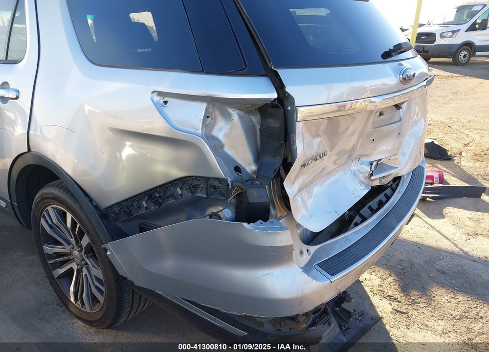 2018 FORD EXPLORER PLATINUM VIN: 1FM5K8HT4JGB45060