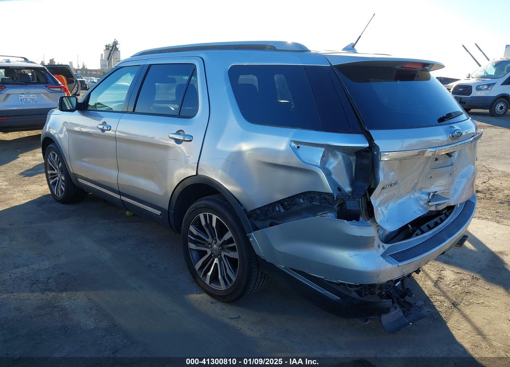 2018 FORD EXPLORER PLATINUM VIN: 1FM5K8HT4JGB45060