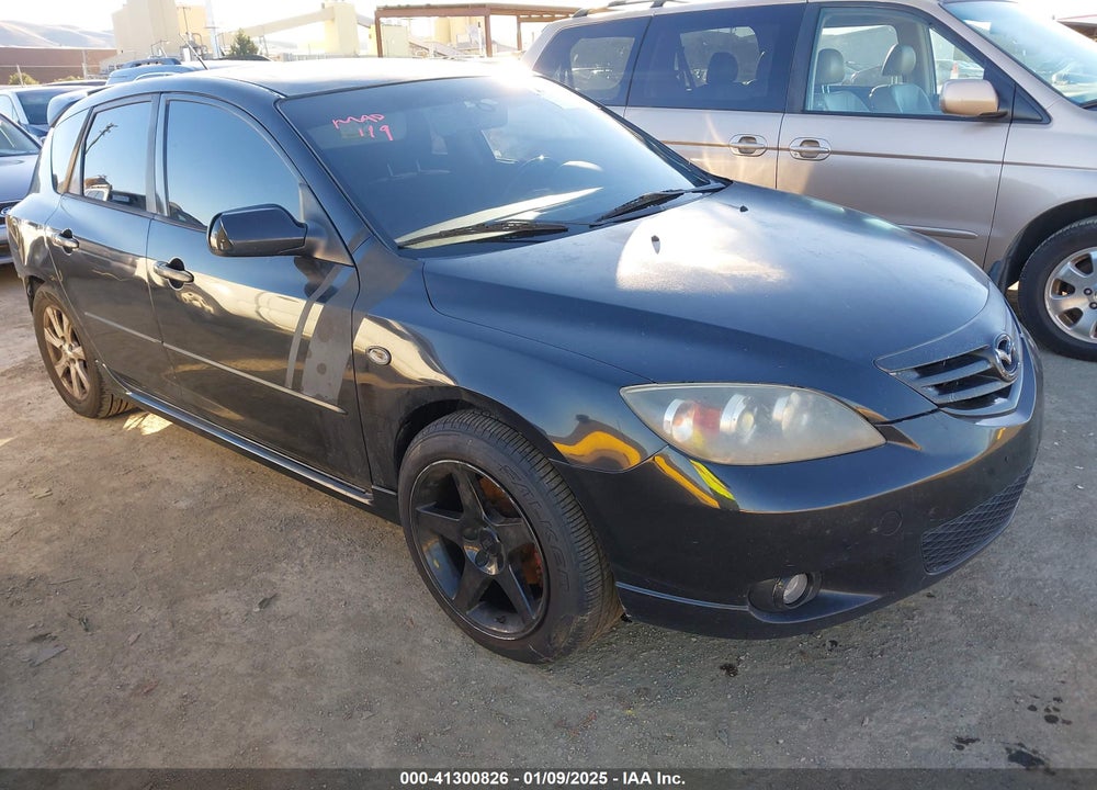 2005 MAZDA 3 S VIN: JM1BK143351270211