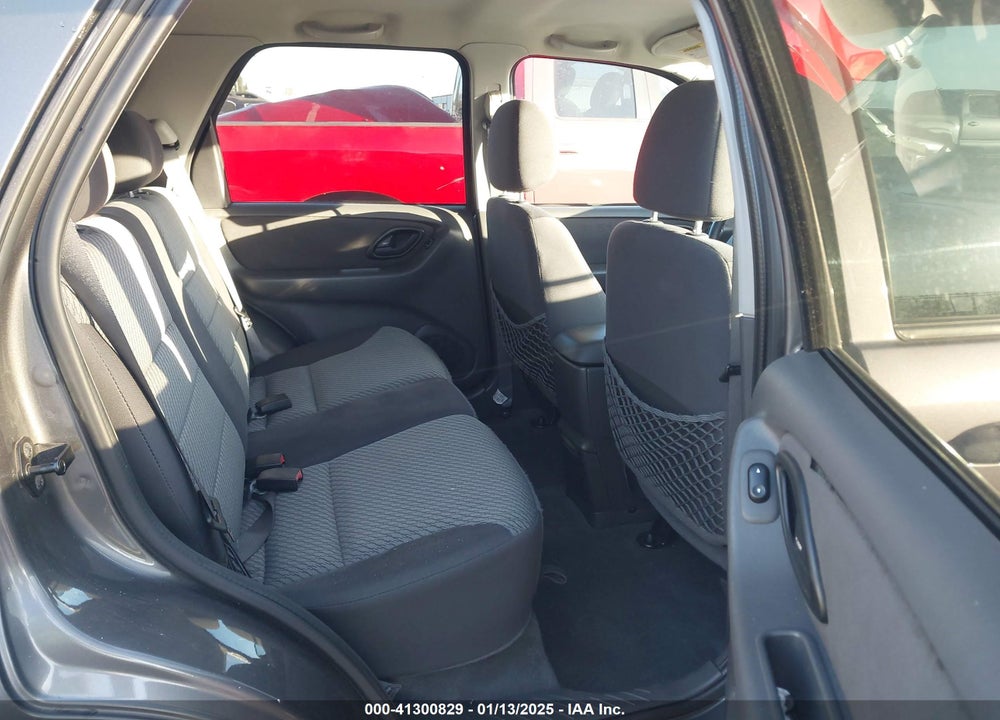 2004 FORD ESCAPE XLT VIN: 1FMYU93144KA28955