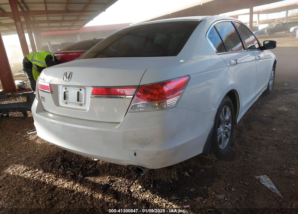 2011 HONDA ACCORD 2.4 LX-P VIN: 1HGCP2F43BA125393